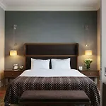 Titanic Business Kartal Hotell 5*