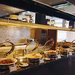Titanic Business Kartal Hotell 5*