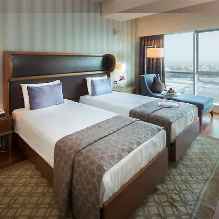 فندق تيتانيك بيزنس كارتل