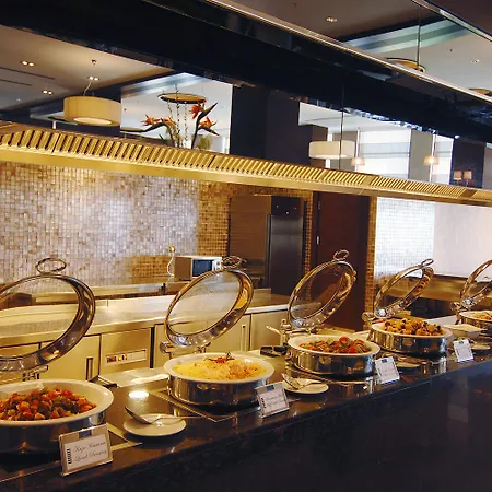 Titanic Business Kartal Otel 5*