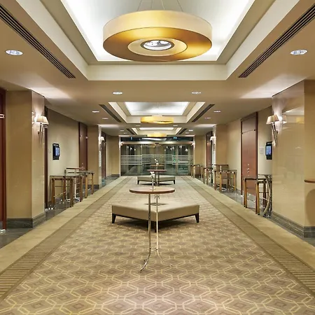 Titanic Business Kartal Otel İstanbul
