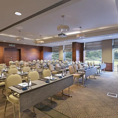 Titanic Business Kartal Otel 5*