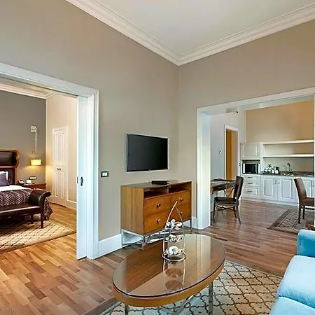 Otel Titanic Business Kartal İstanbul