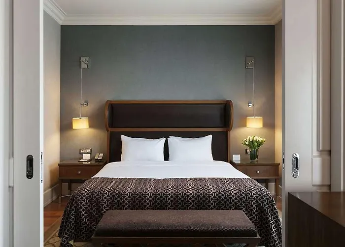 Titanic Business Kartal Отель 5*