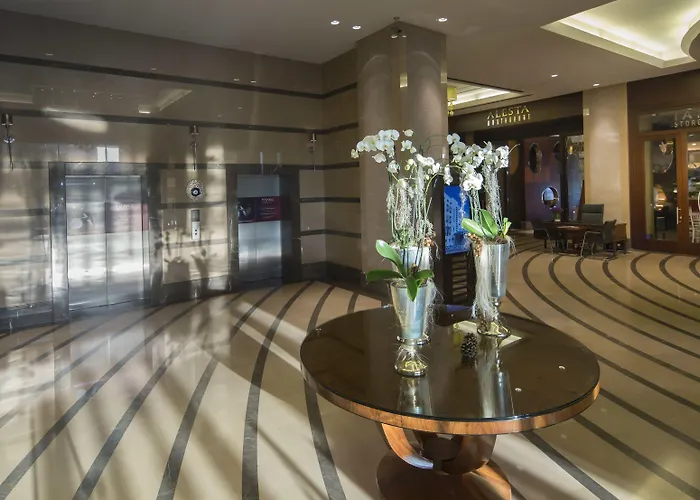 Titanic Business Kartal 5* Стамбул