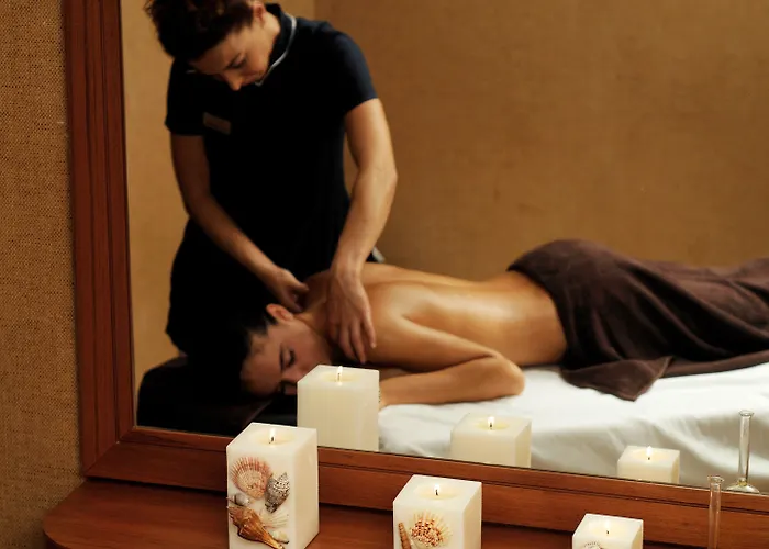 Titanic Business Kartal