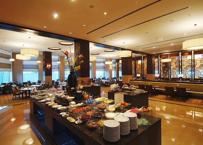 Отель Titanic Business Kartal 5*