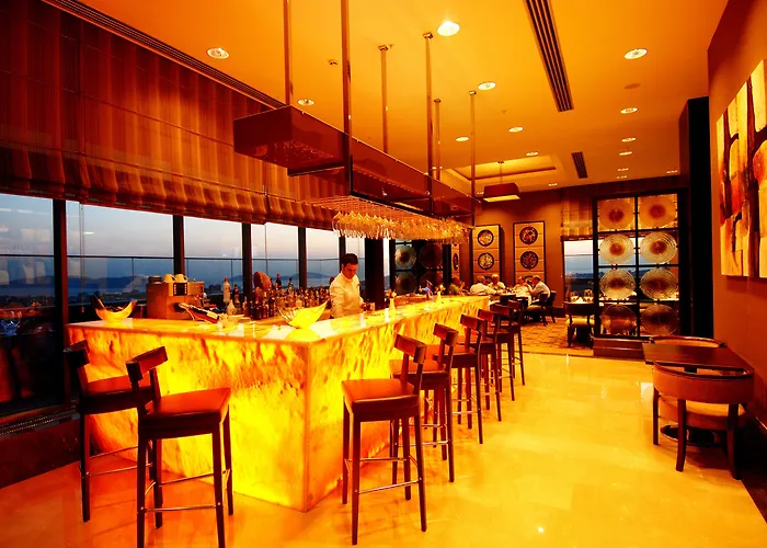 Titanic Business Kartal Отель