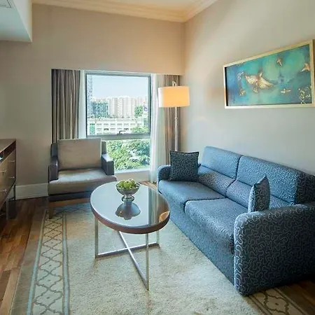 泰坦尼克卡尔塔尔商务酒店 酒店 5*