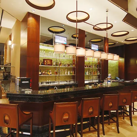 泰坦尼克卡尔塔尔商务酒店 5*