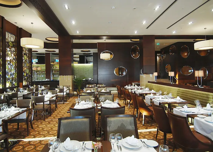 تيتانيك بيزنس كارتل فندق